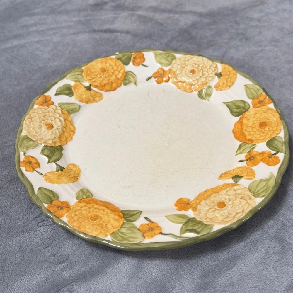 Vintage‎ Metlox Poppytrail Sculpted Zinnia 10.5